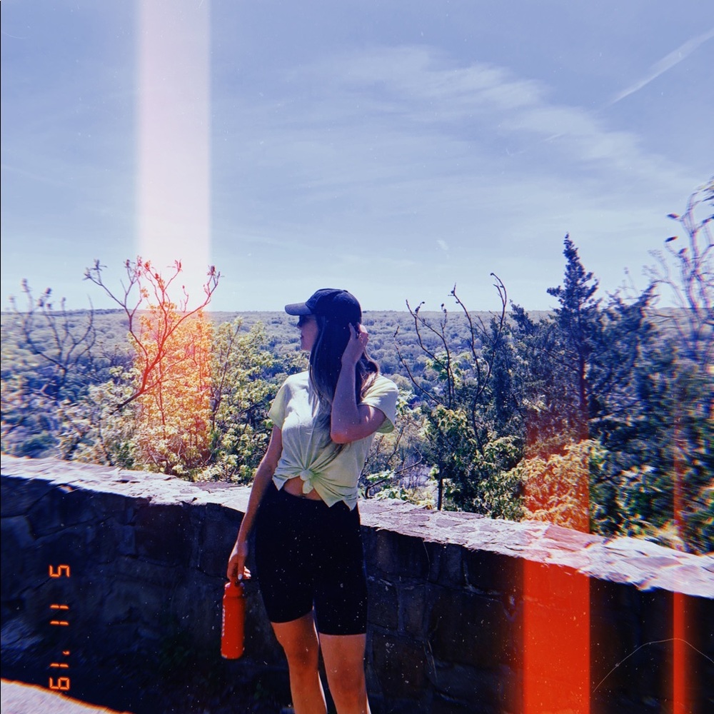 Meet your Posher, Livia